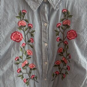 Karen Scott Blue  stripped Button Down -Floral Embroidery SIZE 3X